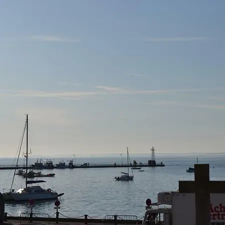 Apartment Vue Sur Mer Cancale